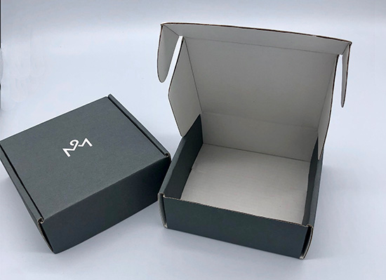 彩箱瓦楞飛機盒 飛機盒紙箱廠家定做 彩箱瓦楞飛機盒 飛機盒紙(zhǐ)箱廠家定做