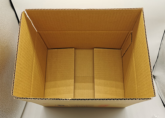 三層(céng)台灣黃(huáng)紙箱訂做 台灣黃紙包(bāo)裝箱廠家批發 三層(céng)台灣黃紙箱訂做 台灣黃紙包裝箱廠(chǎng)家批發